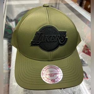 Los Angeles Lakers Military Green Nylon mitchell&ness Snapback